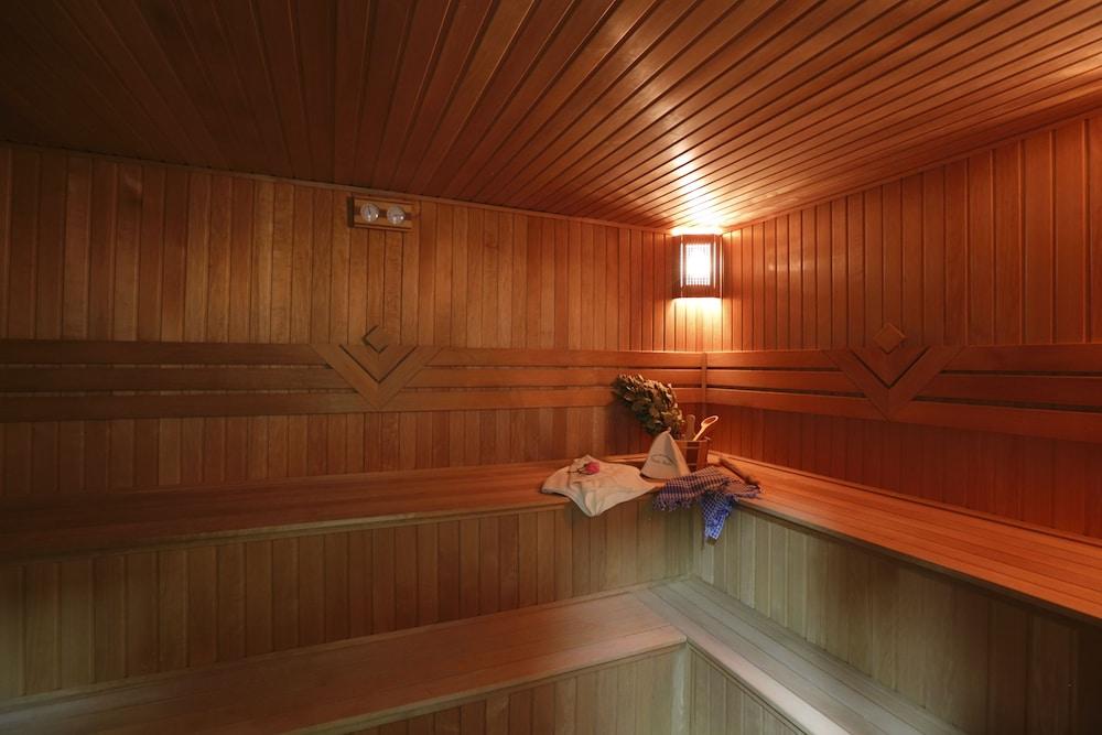 Days Hotel by Wyndham Baku - Sauna