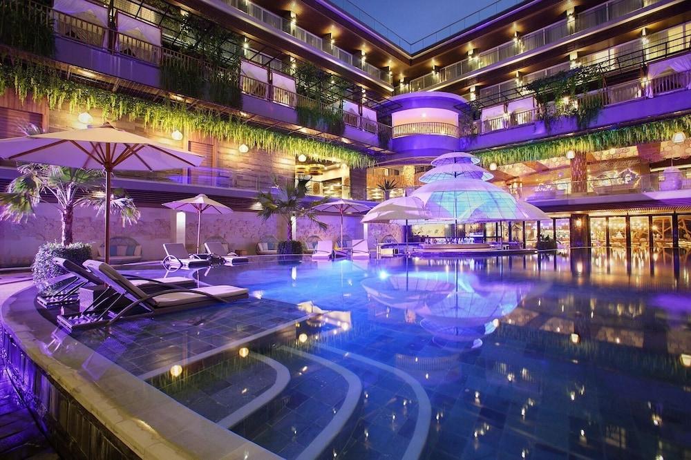 The Crystal Luxury Bay Resort Nusa Dua - Featured Image
