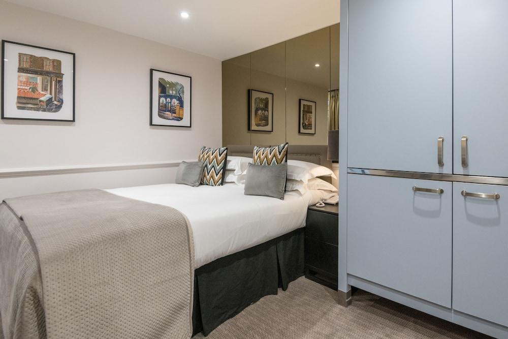 Collingham Serviced Apartments - Room