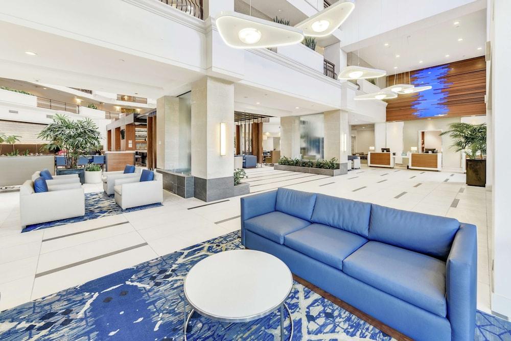 Embassy Suites by Hilton Anaheim Orange - Lobby