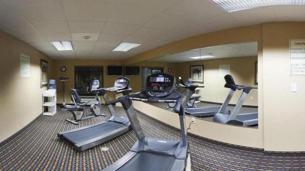 Holiday Inn Express Hotel & Suites Suffolk, an IHG Hotel - Fitness Facility
