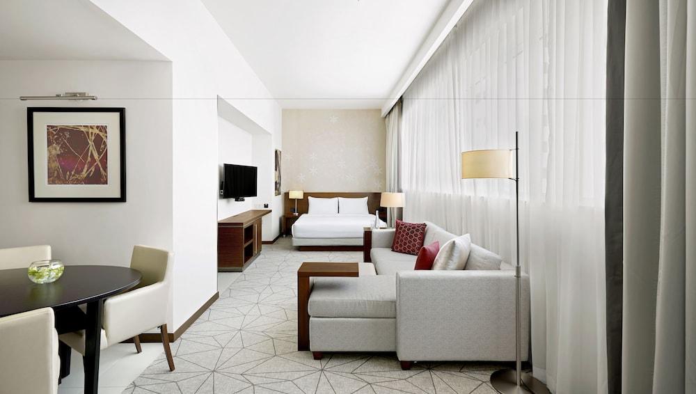 Hyatt Place Dubai Al Rigga Residences - Room