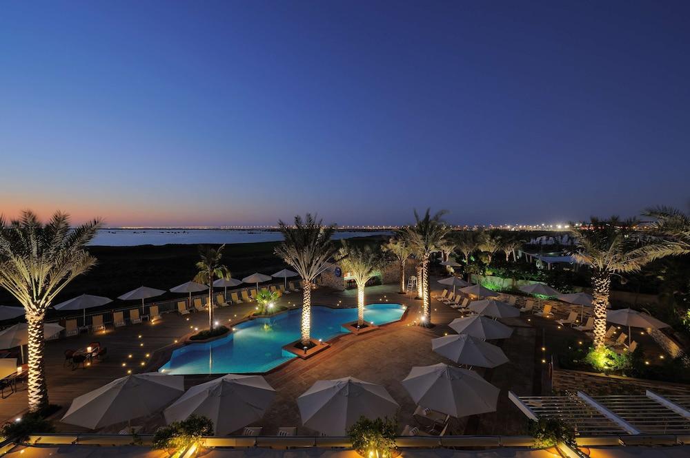 Park Inn by Radisson Abu Dhabi Yas Island - Exterior