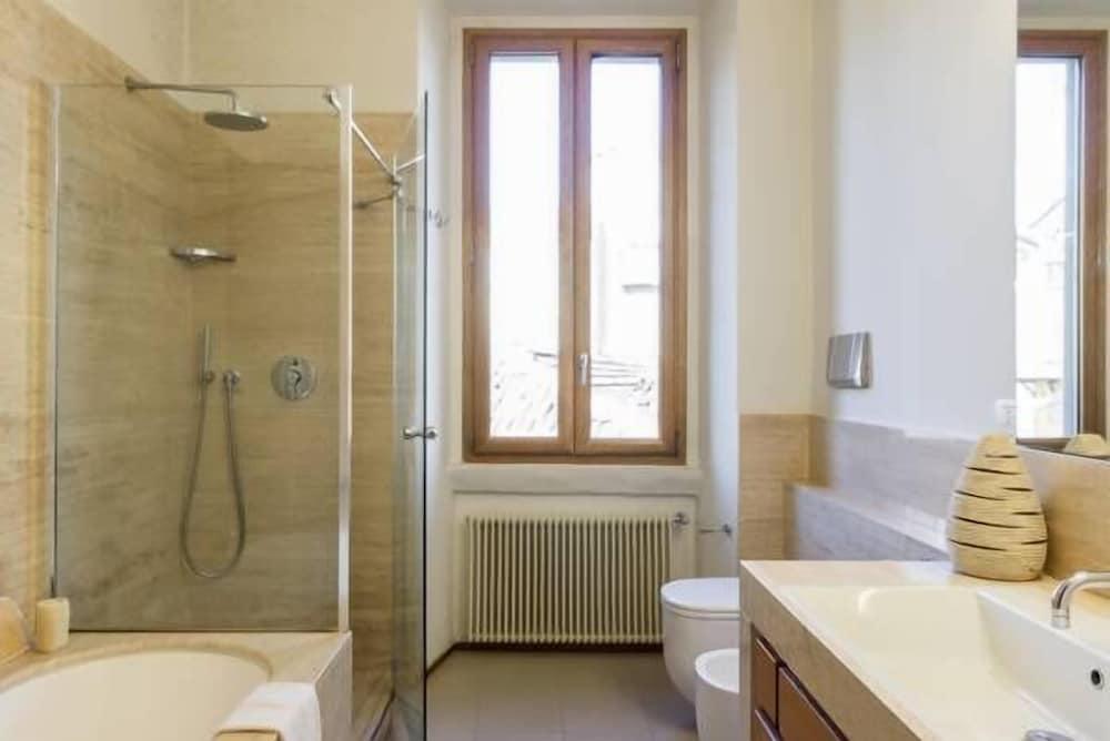 Conca Flexyrent Apartment - Bathroom