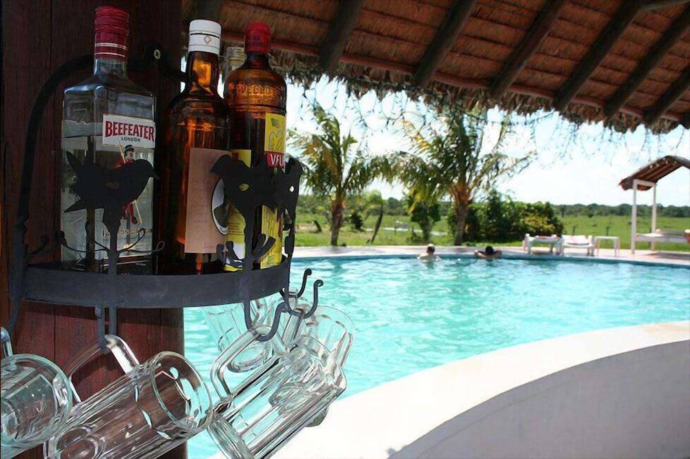 Hotel Spa Santa Maria la Antigua - Outdoor Pool