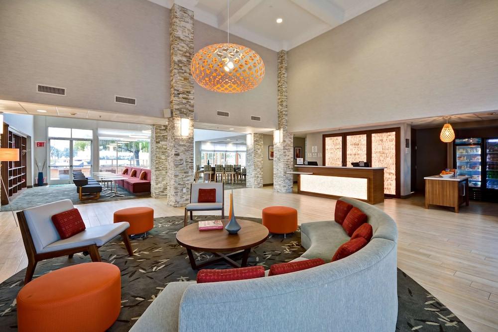 Homewood Suites by Hilton Oakland-Waterfront - Reception