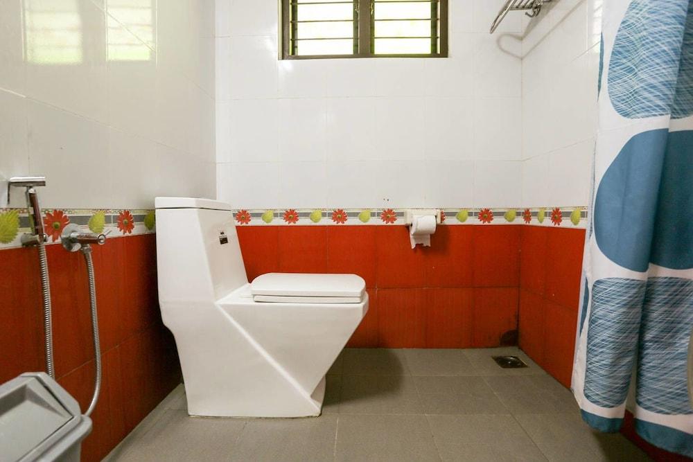 Spezia Natural Resort - Bathroom