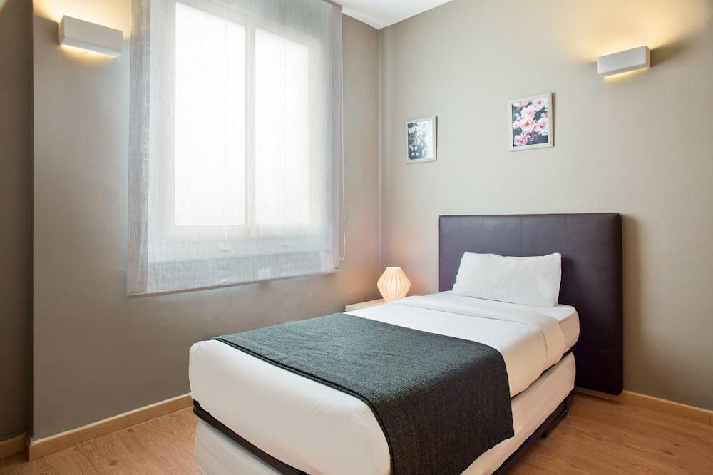 Bonavista Apartments - Pedrera - Room