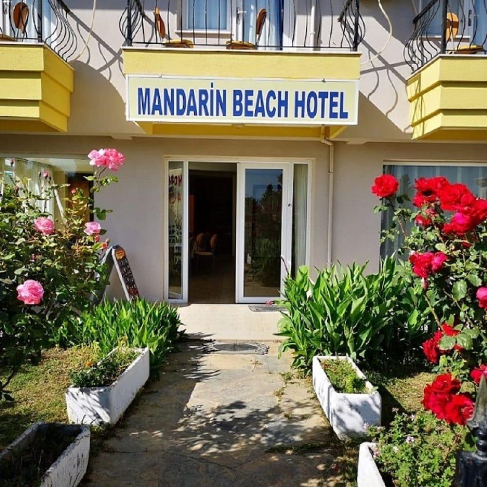Mandarin Beach Hotel & Restaurant - Featured Image