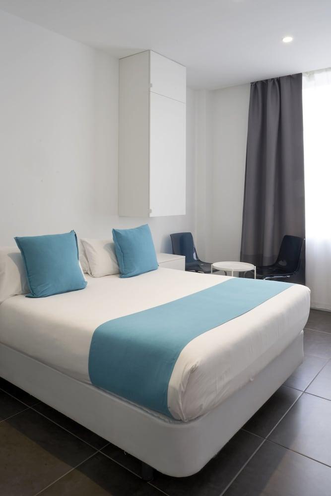 Hotel 54 Barceloneta - Room
