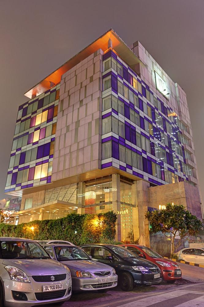 Mosaic Hotel - Noida - Featured Image
