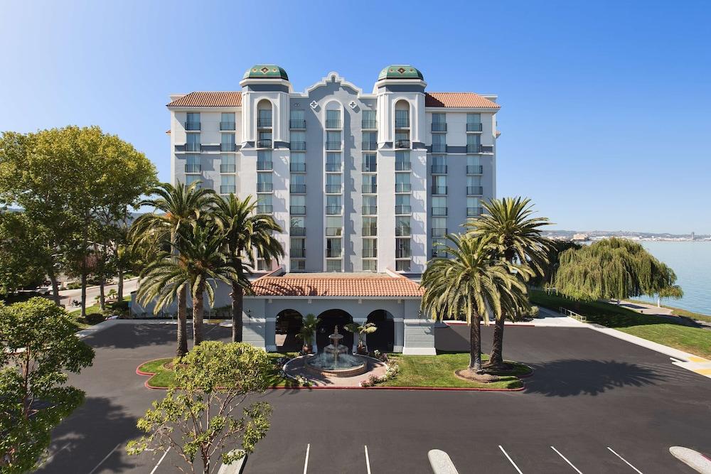 Embassy Suites by Hilton San Francisco Airport Waterfront - Featured Image
