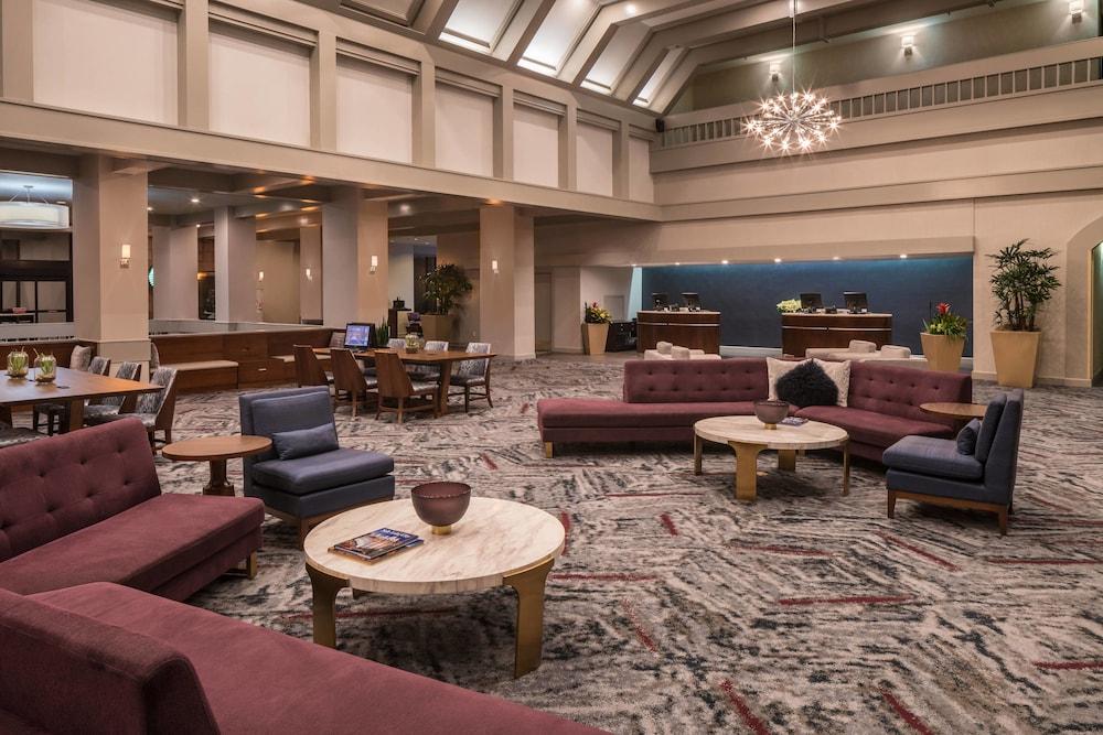 Sheraton Salt Lake City Hotel - Lobby