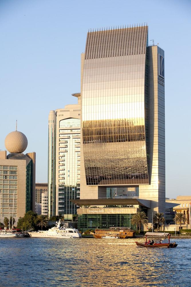 Canopy by Hilton Dubai Al Seef - null