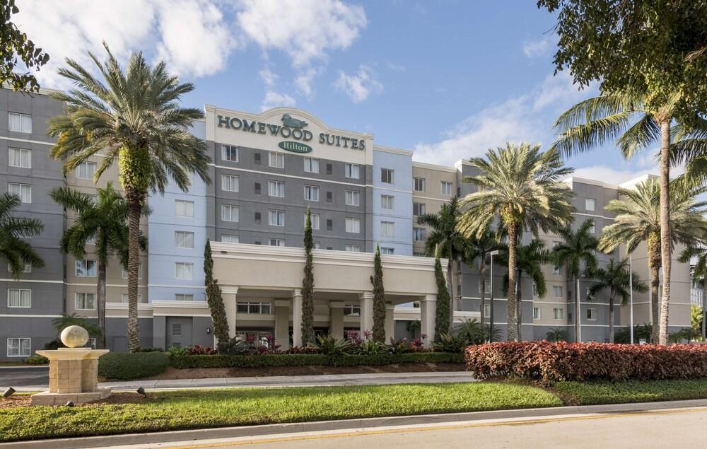 Homewood Suites by Hilton Miami-Airport/Blue Lagoon - Featured Image