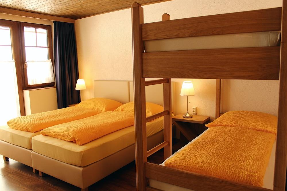 Hotel Sonnenhof - Room