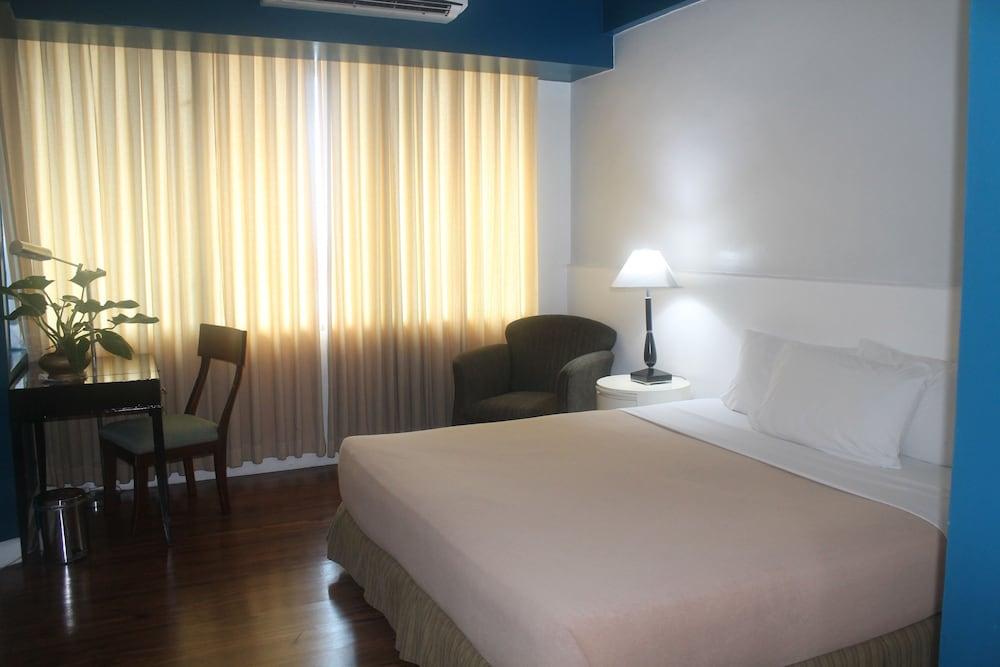 The Pearl Manila Hotel - Room