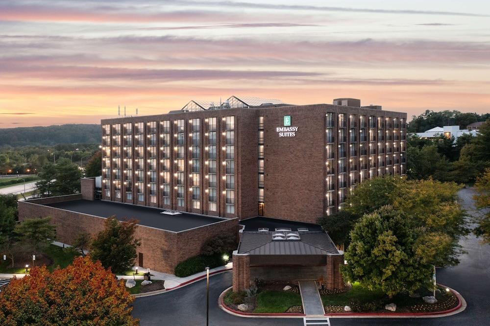 Embassy Suites by Hilton Baltimore Hunt Valley - Exterior