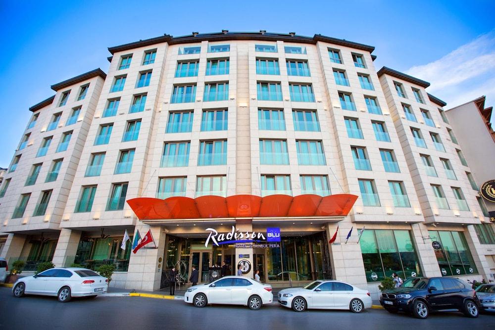 Radisson Blu Hotel Istanbul Pera - Exterior