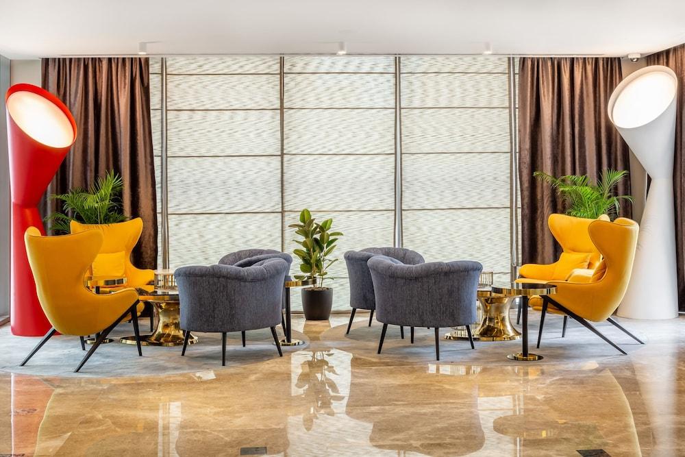 Mercure Hotel Apartments Dubai Barsha Heights - null