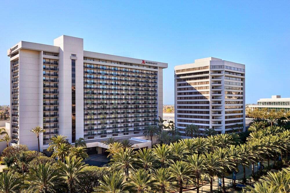 Anaheim Marriott Hotel - Exterior