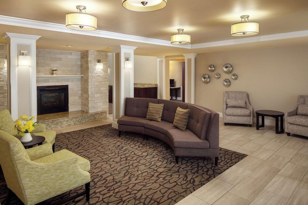 Homewood Suites by Hilton Wallingford-Meriden - Lobby