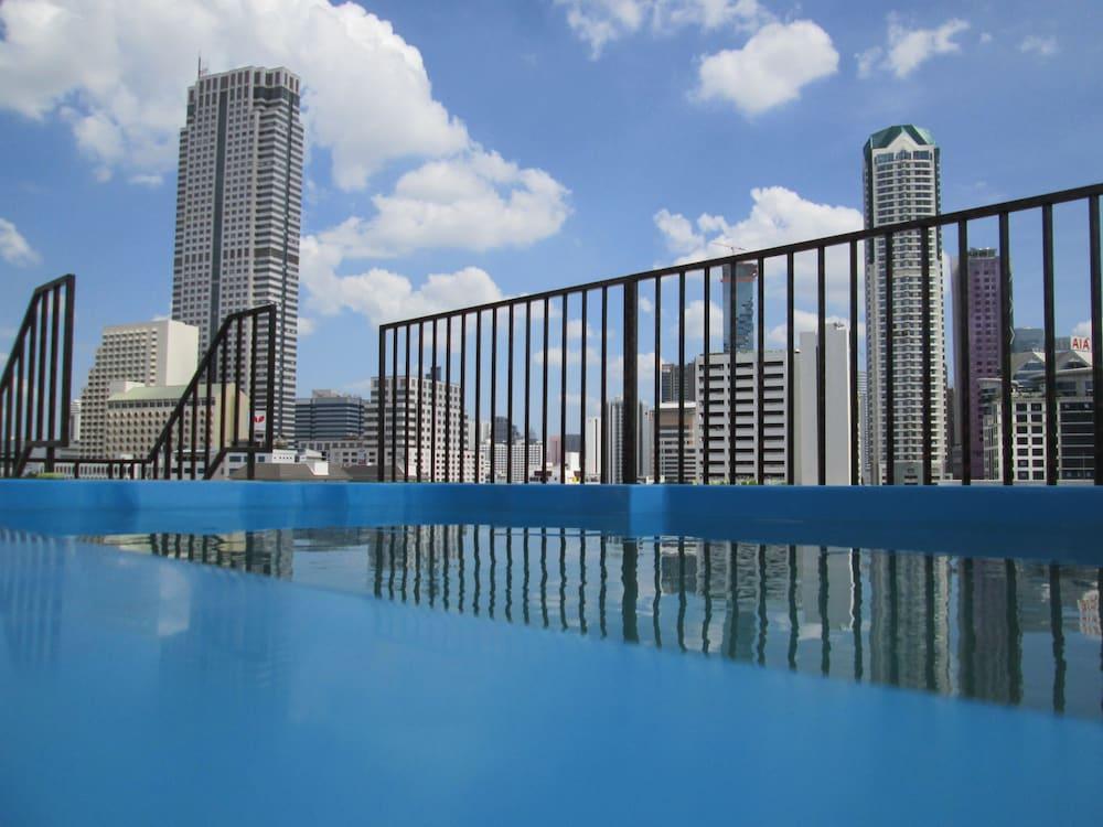 Pas Cher Hotel, Bangkok - Rooftop Pool