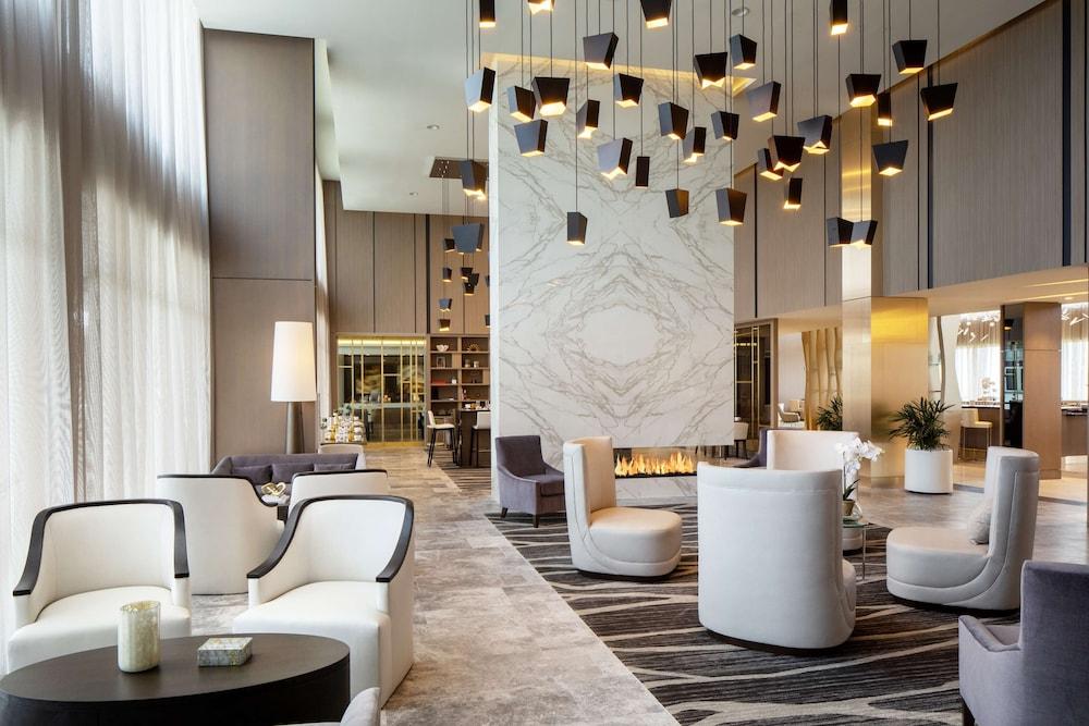 Hilton Miami Aventura - Lobby