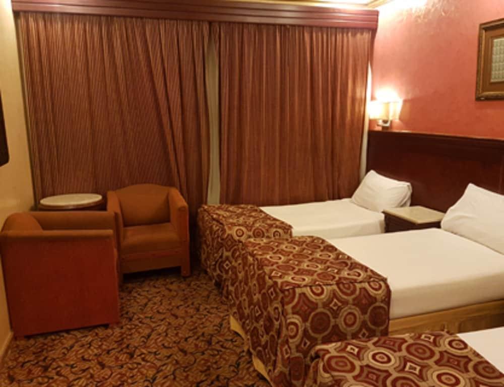 Olayan Plaza Hotel - Room