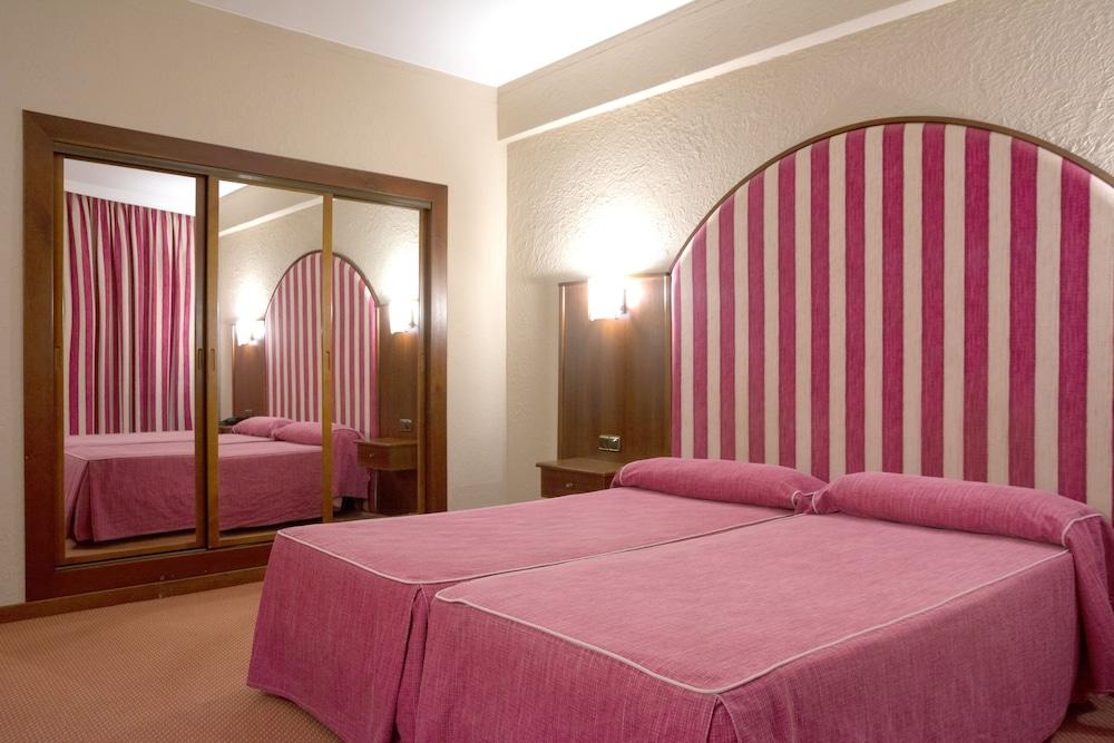 Hotel Blue Sea Al Andalus - Room