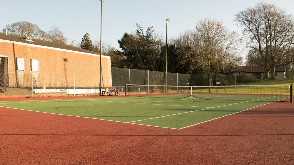 Kilconquhar Castle Estate - Tennis Court