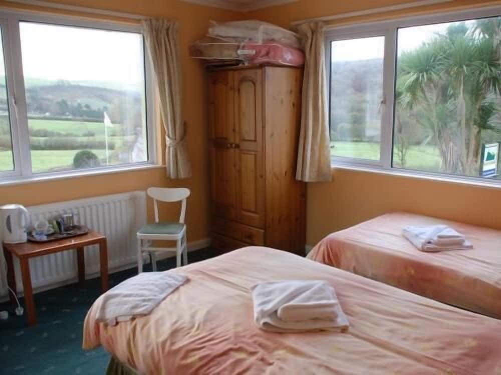 Sunnymeade Country Hotel - Room