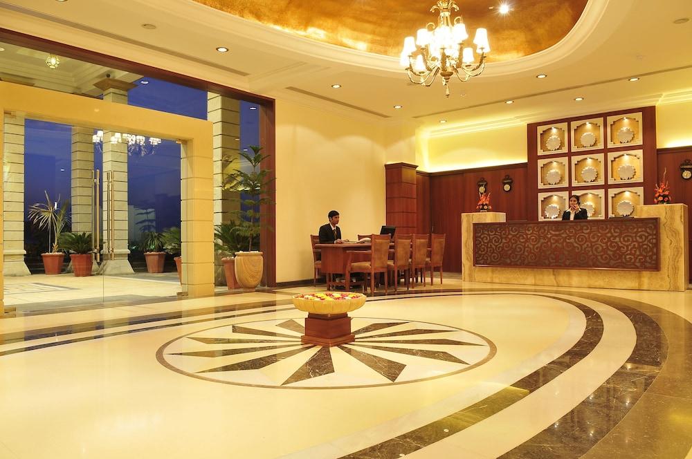 Cambay Resort Udaipur - Reception