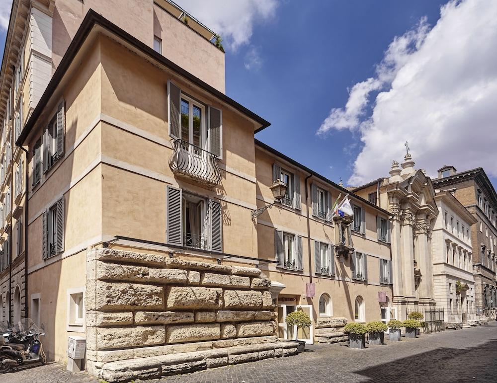 Hotel Indigo Rome - St. George, an IHG Hotel - Featured Image
