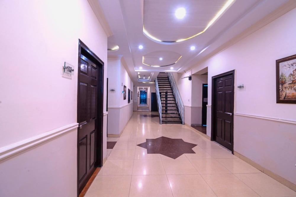 Hotel One Lalazar Multan - Interior