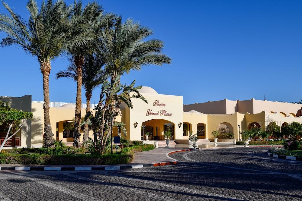 Sharm Grand Plaza Resort - Interior Entrance