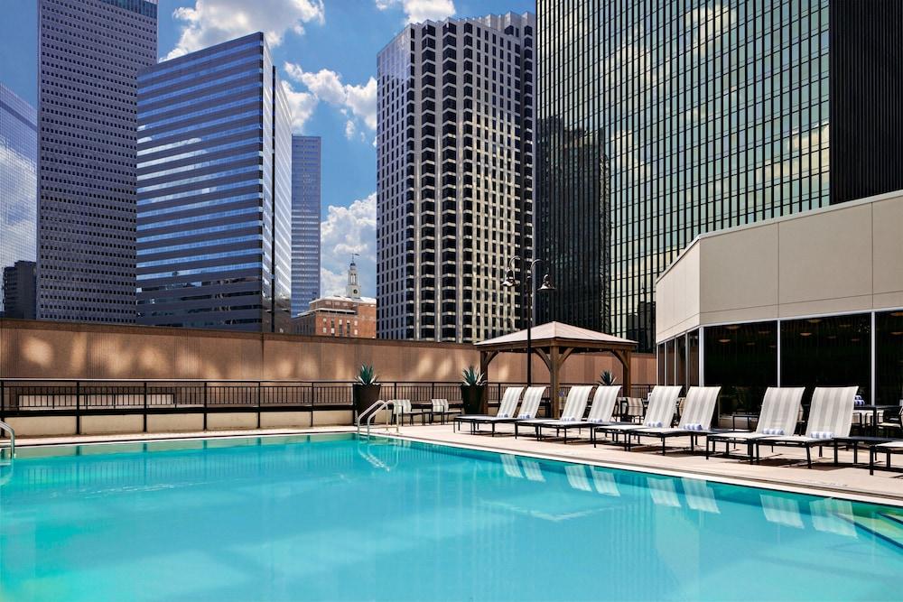 Sheraton Dallas Hotel - Featured Image