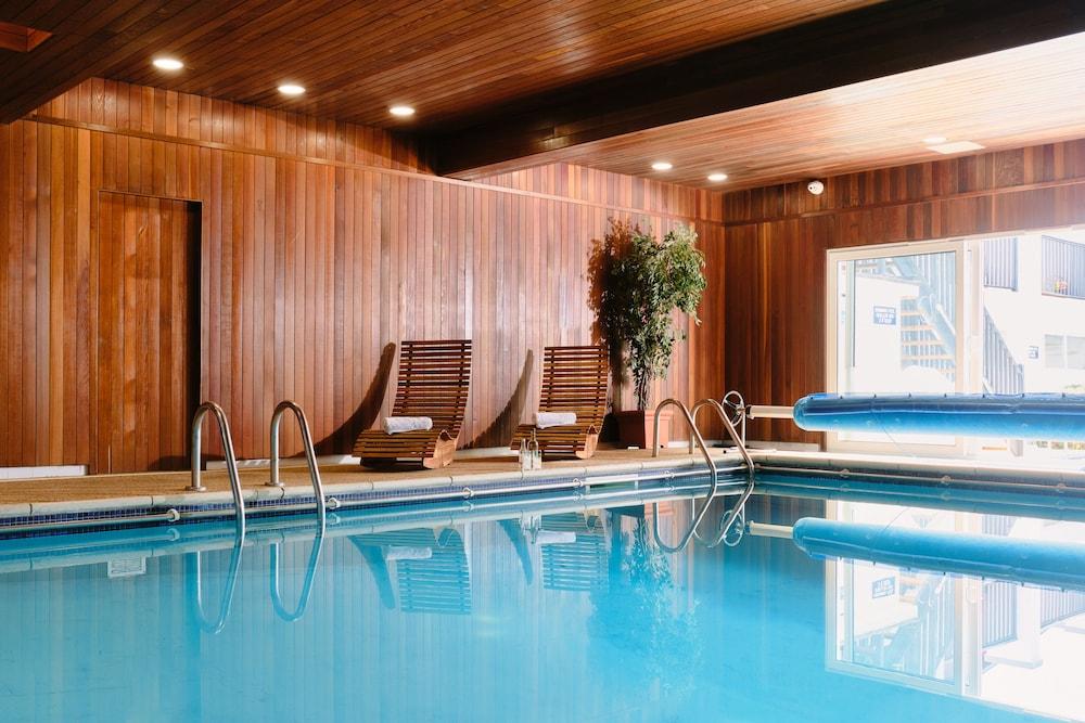 Kilbirnie Hotel - Indoor Pool