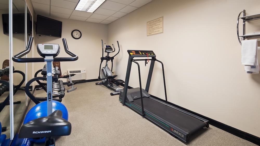 Best Western The Inn At The Fairgrounds - Fitness Facility