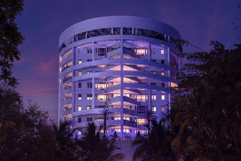 Taj Wellington Mews Luxury Residences - Exterior