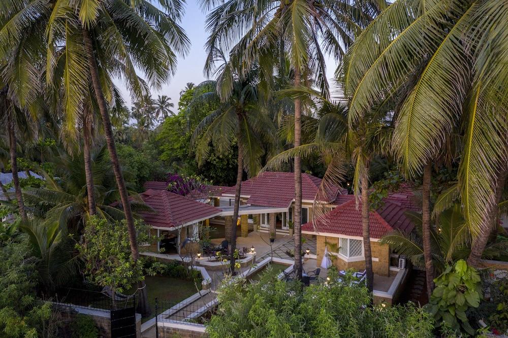 amã Stays & Trails Beach House Madh Island, Mumbai - Featured Image