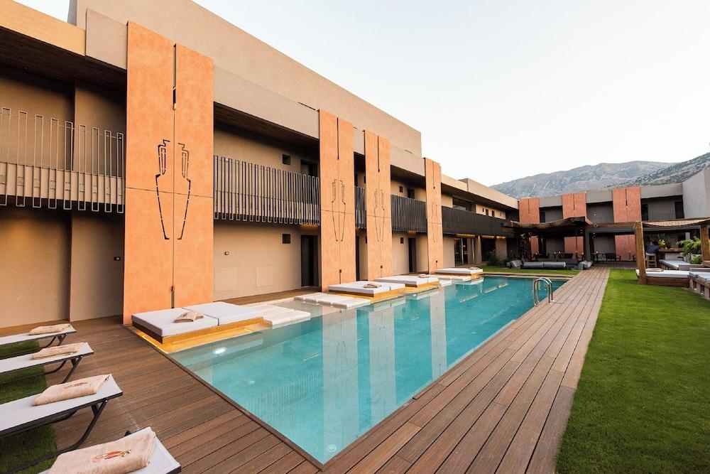 Pilot Amphora Boutique Hotel - Adults Only - Pool