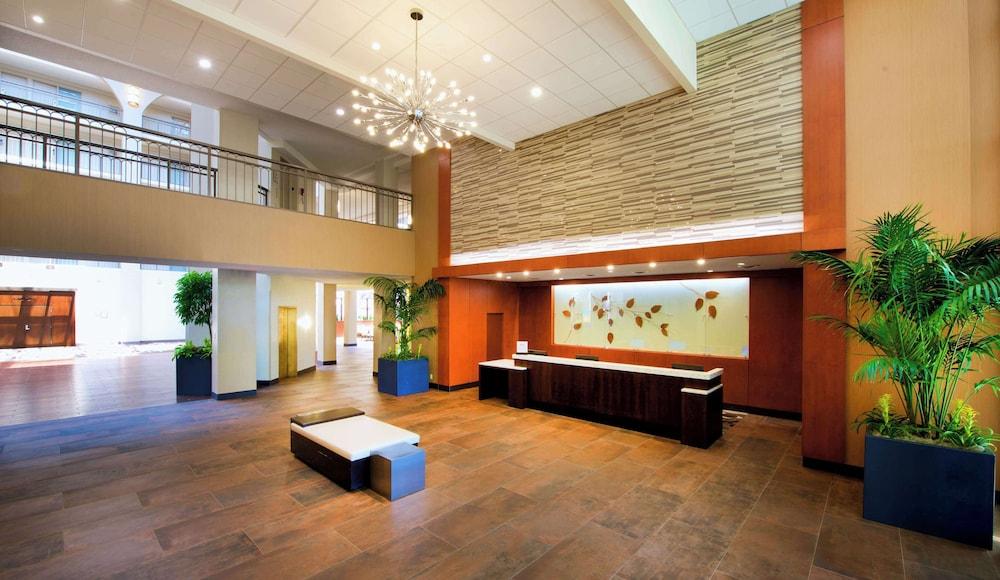 Embassy Suites by Hilton Cincinnati Northeast Blue Ash - Reception