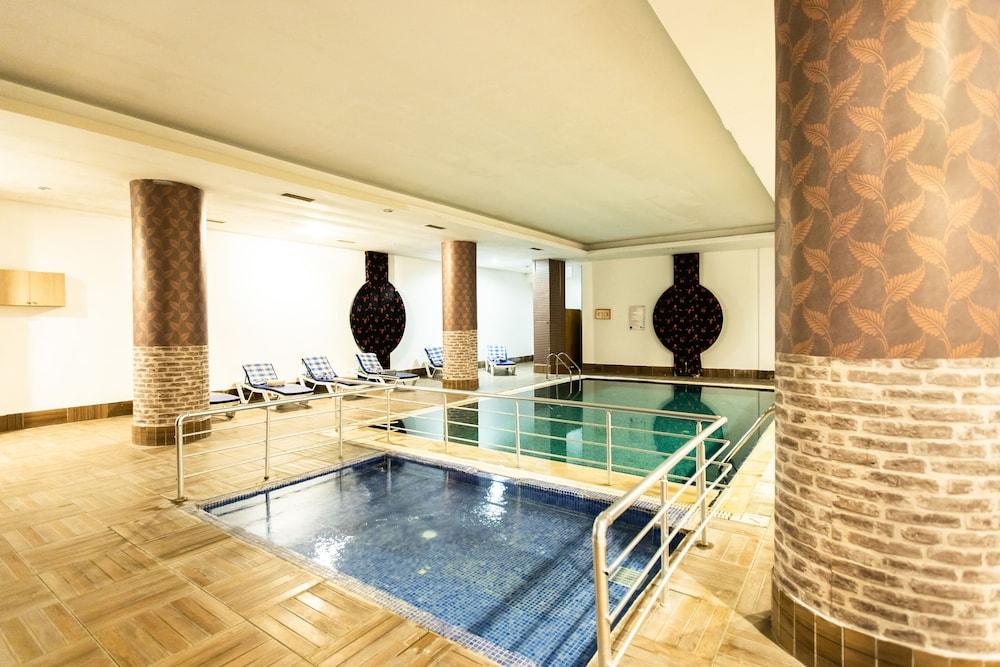 Side Royal Paradise - Indoor Pool