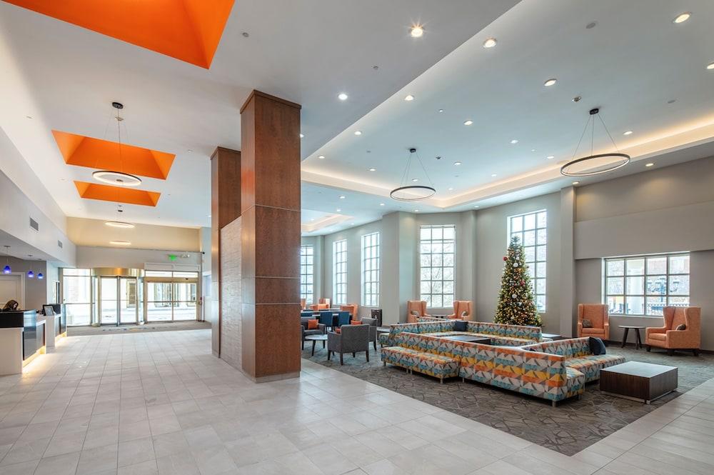 Collegian Hotel & Suites, Trademark Collection by Wyndham - Lobby