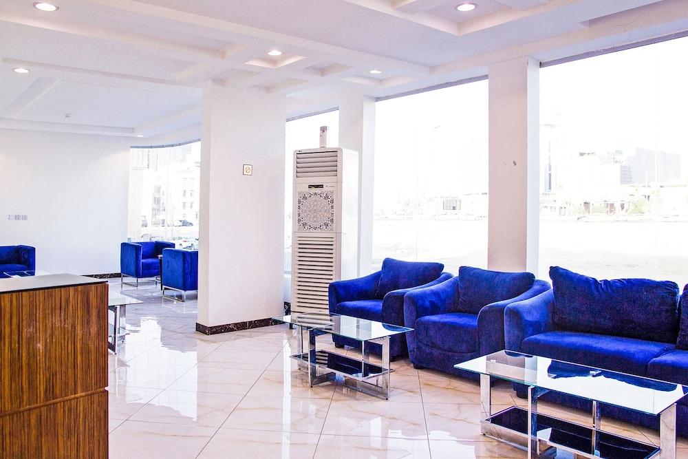 OYO 575 Massaya Hotel Apartments - Lobby