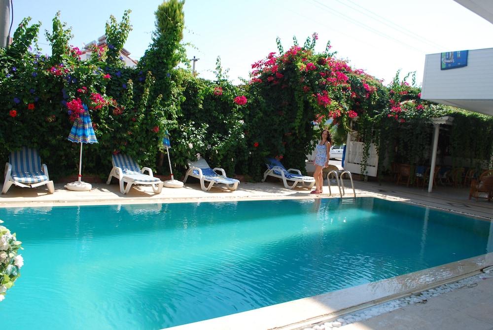 Nil Apart Otel - Outdoor Pool