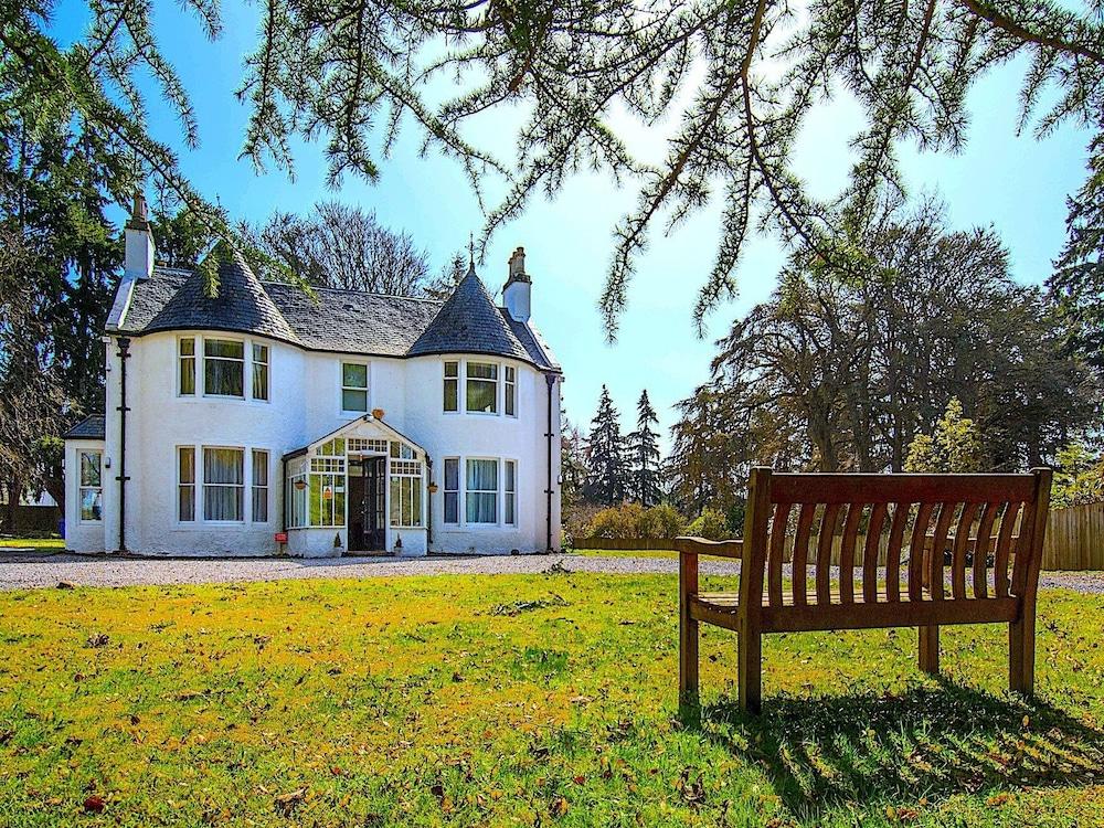 Drumdevan Country House - Featured Image