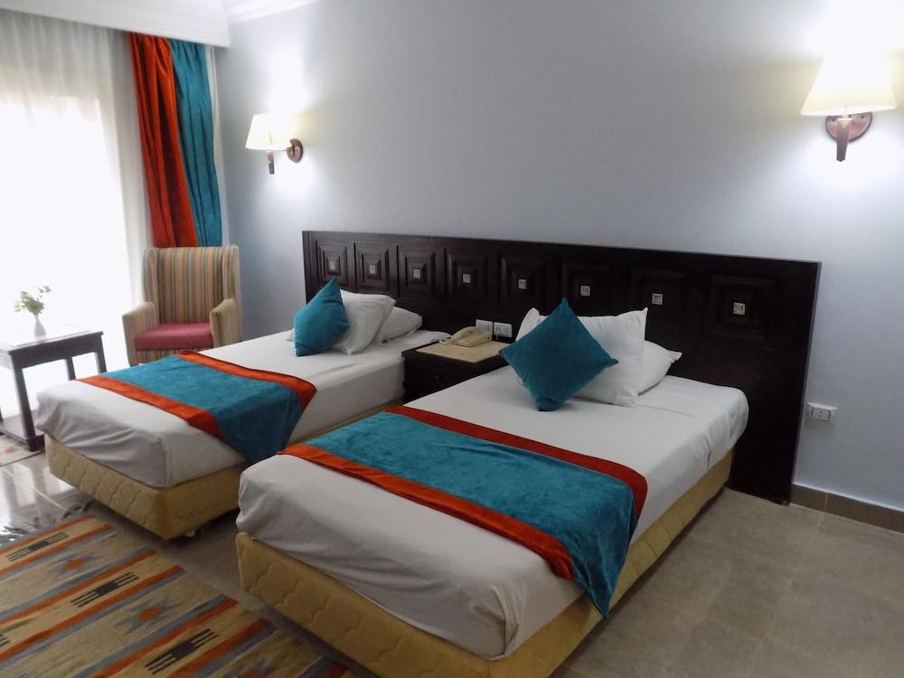 Turquoise Beach Hotel - Room