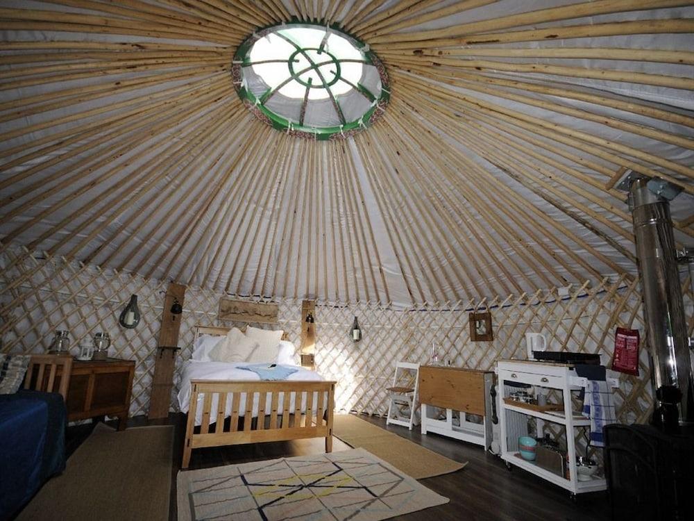 Glamping on the Hill - Room
